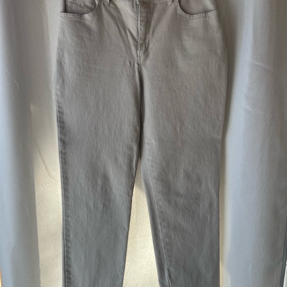 Gloria Vanderbilt Women's Cream Jeans